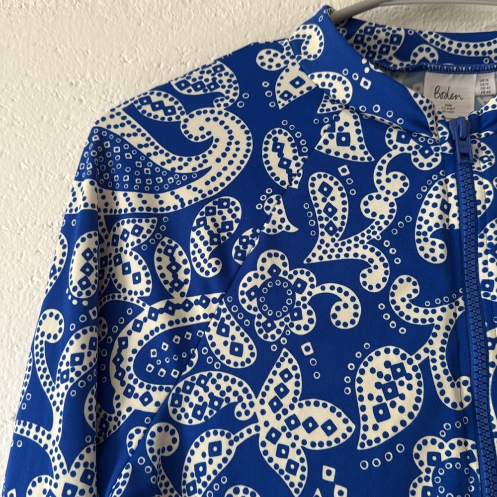 Boden Paisley Rash Guard Top - Picture 3 of 8